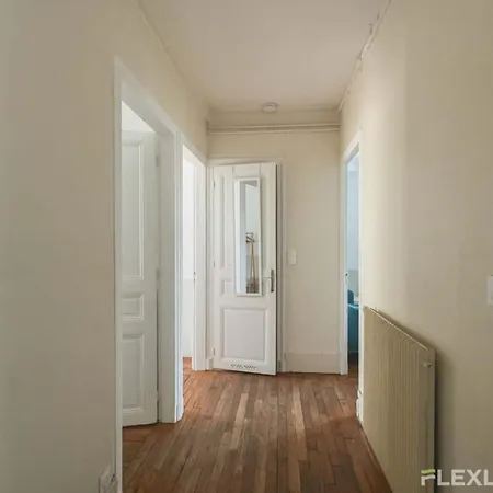 Flexliving - Whole Flat - Prague Paris